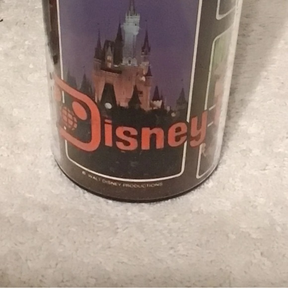 Vtg Set Of 6 Early Walt Disney World Souvenir insulated Tumblers Thermo-Serv - Picture 3 of 3
